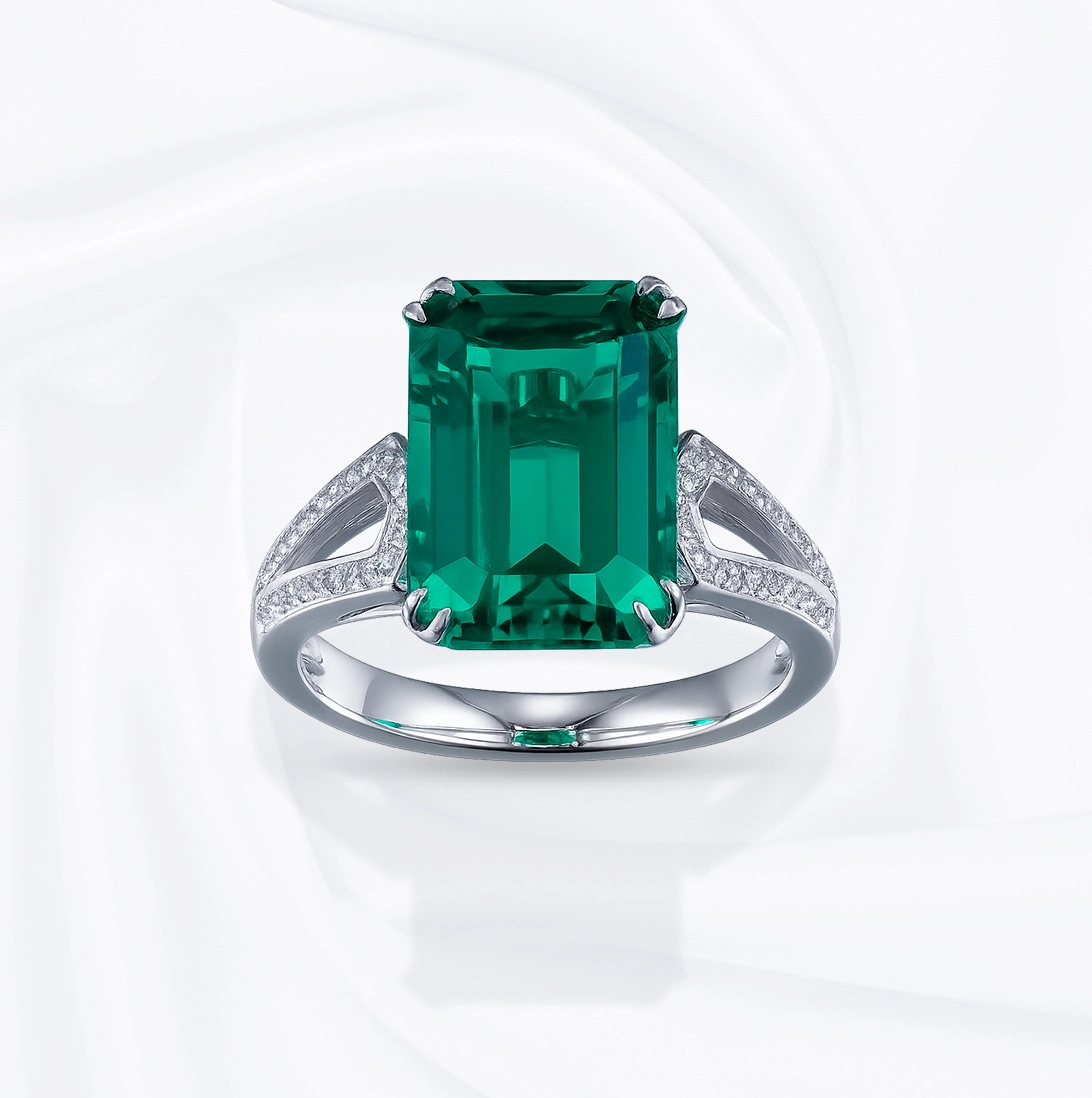emilia emerald ring